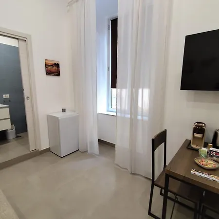 Gradini A Toledo Panzió Nápoly
