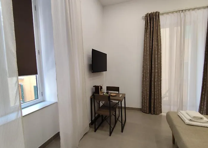 Gradini A Toledo 4* נאפולי