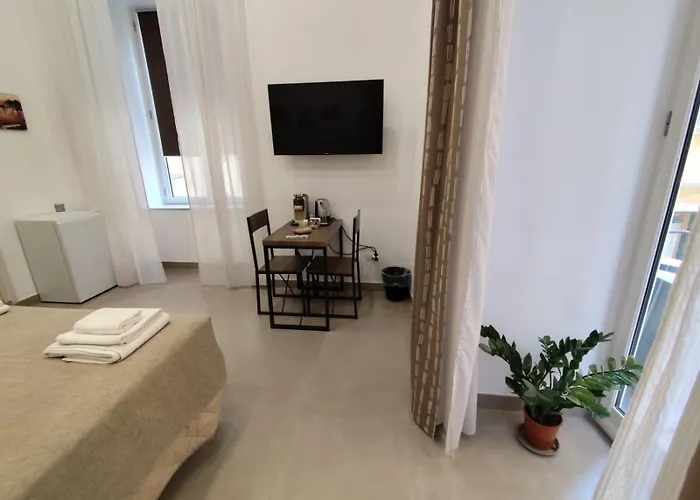 Gradini A Toledo Naples